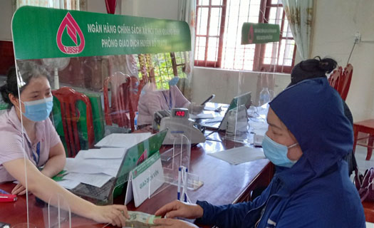 Phòng Giao dịch Ngân hàng Chính sách Xã hội huyện Bố Trạch, tỉnh Quảng Bình: Hiệu quả từ thực hiện Chỉ thị số 40-CT/TW của Ban Bí thư